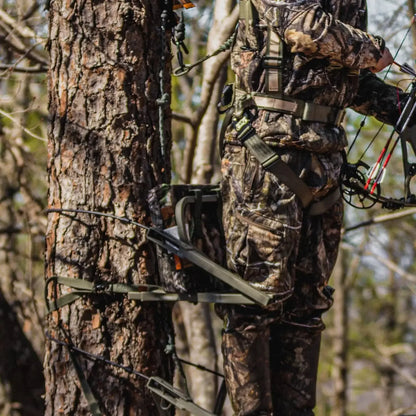 Climbing Treestand for Outdoors